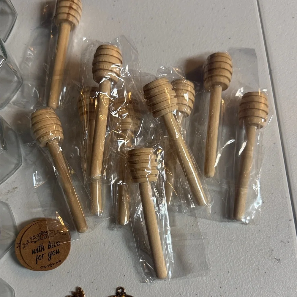 10 Pack Bee Happy Honey Jar Set‎ with Dippers, charms & Decorative bag